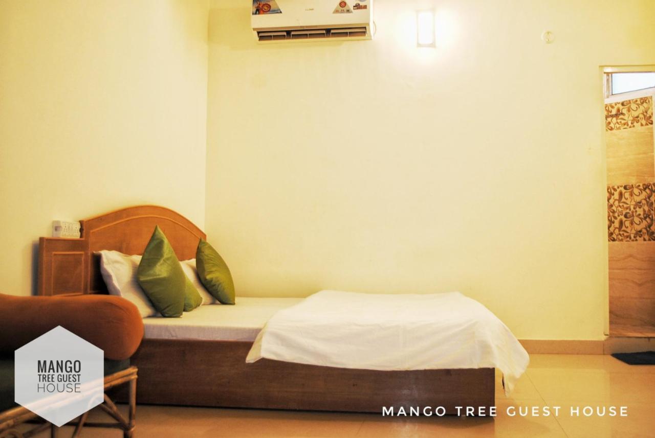 Mango Tree Guest House Rishīkesh Extérieur photo