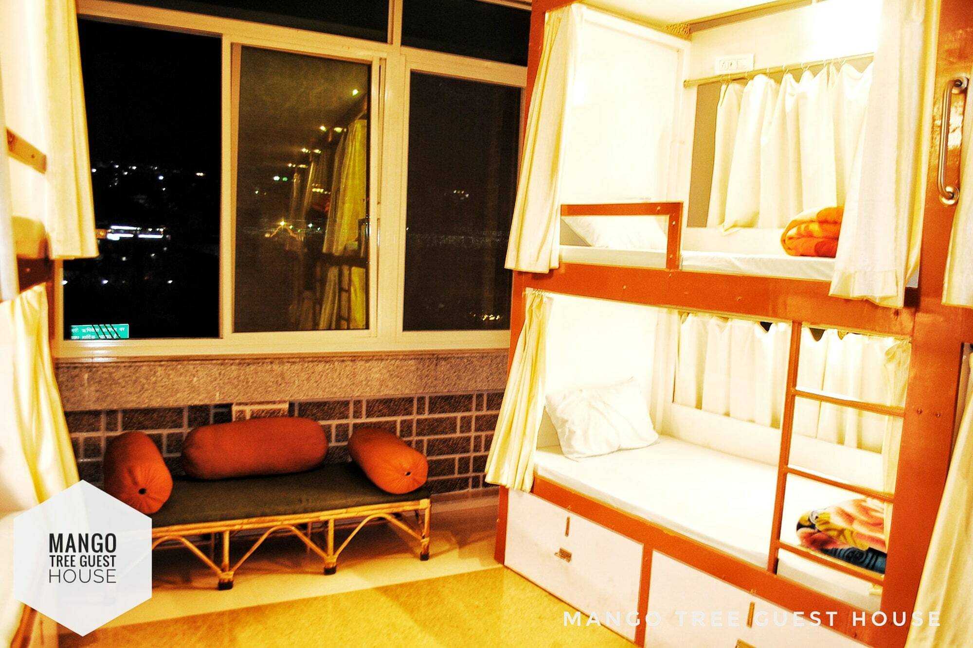 Mango Tree Guest House Rishīkesh Extérieur photo